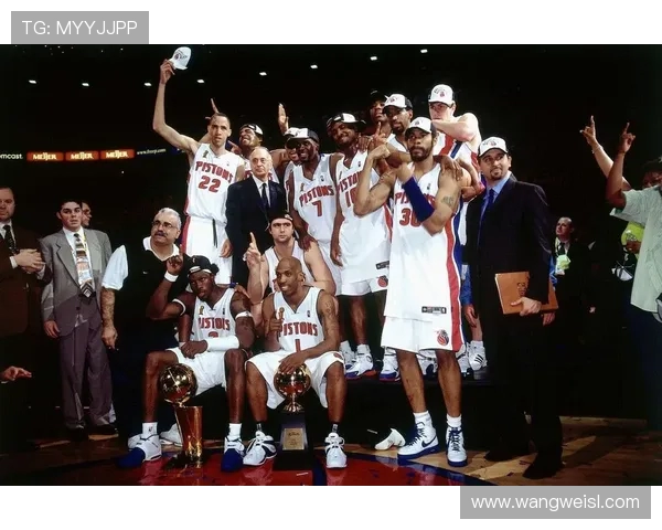 FMVP 背锅？2004 总决赛输球真相与活塞铁血