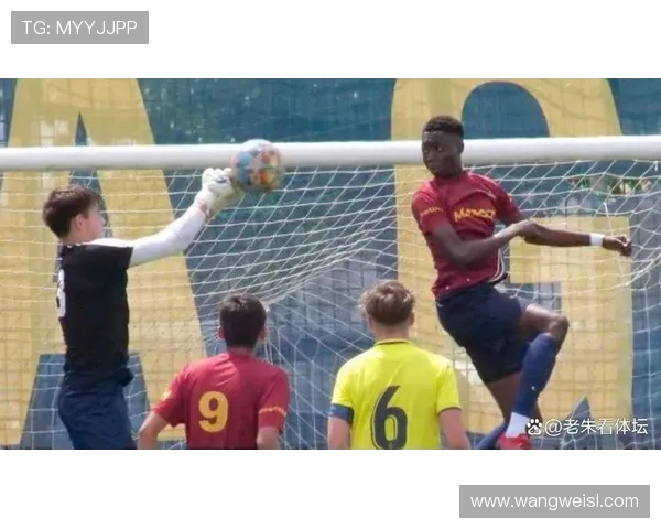 巴西球探网聚焦帕维:15 岁法国队长引枪手巴萨竞逐